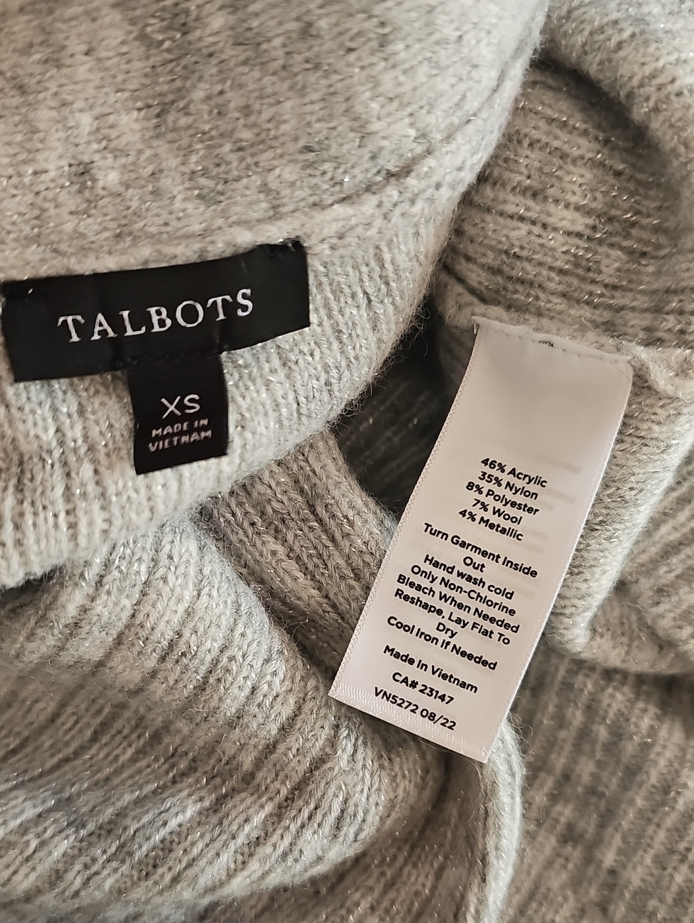Talbots Gray Ribbed V-Neck Button Cardigan - Picture 7 of 7